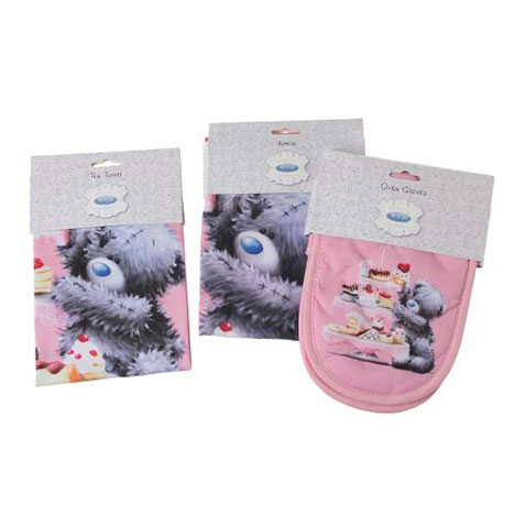 Me to You Bear Apron Oven Gloves & Tea Towel Gift Set £11.99